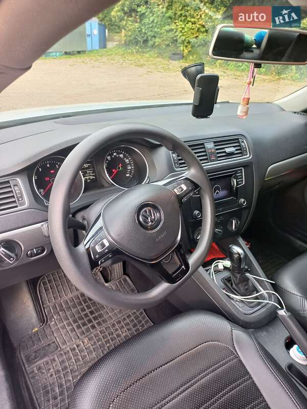 Volkswagen Jetta 2017