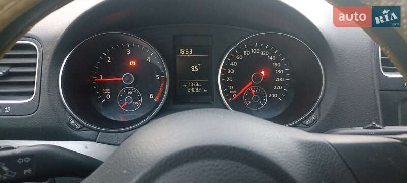 Volkswagen Golf 2012