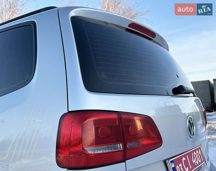 Volkswagen Touran 2014