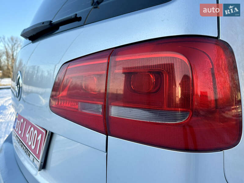 Volkswagen Touran 2014