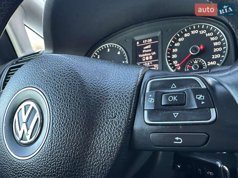 Volkswagen Touran 2014