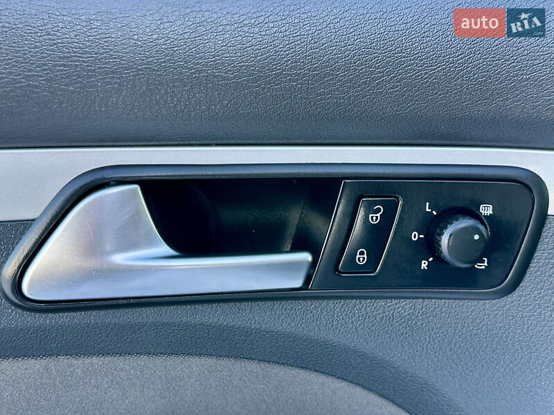 Volkswagen Touran 2014