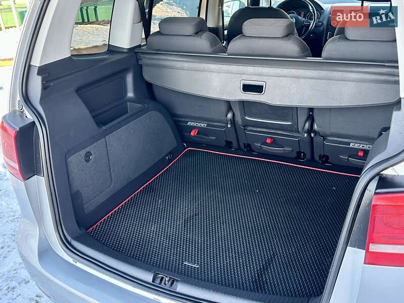 Volkswagen Touran 2014