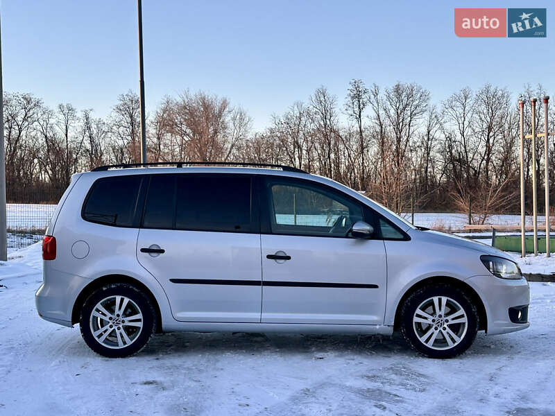 Volkswagen Touran 2014