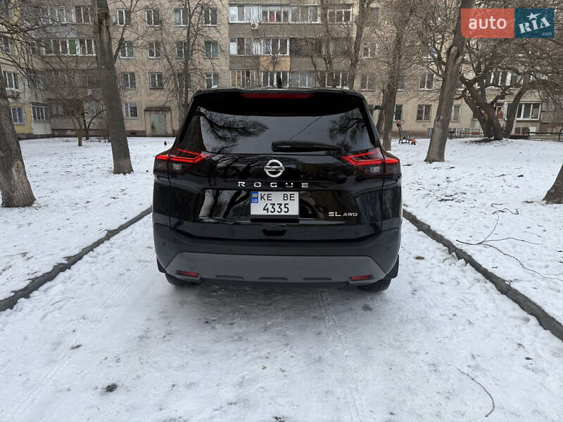 Nissan Rogue 2021