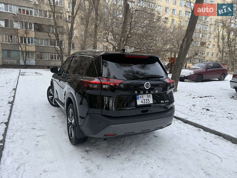 Nissan Rogue 2021