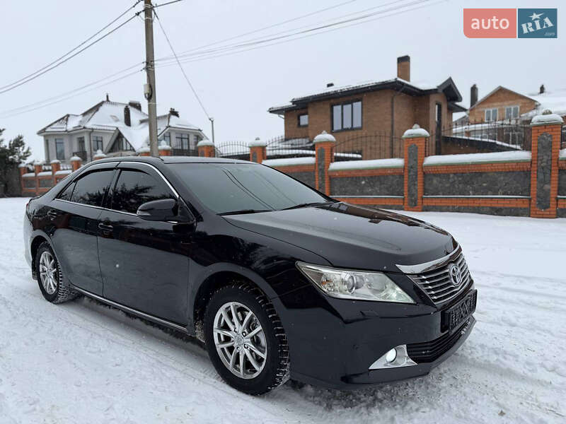 Toyota Camry 2011
