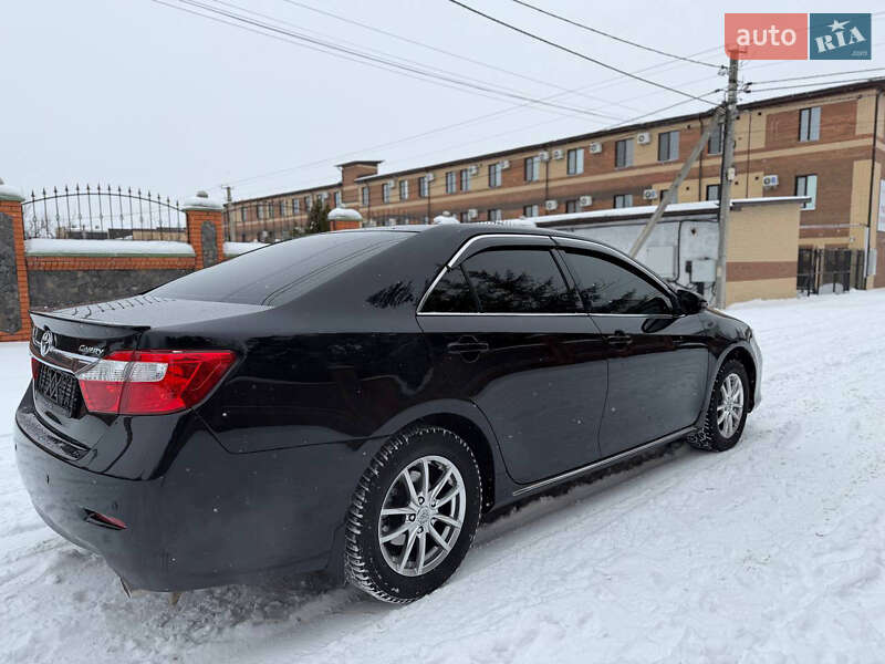 Toyota Camry 2011