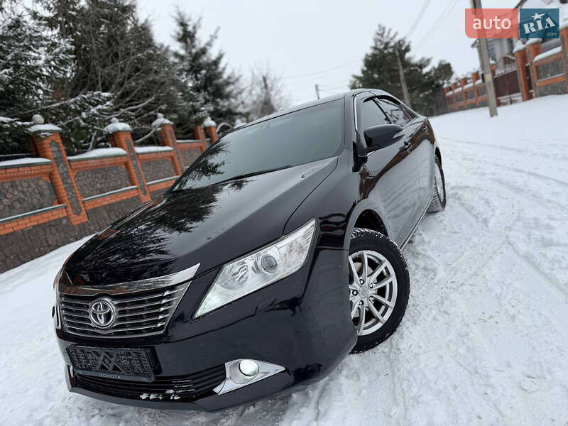 Toyota Camry 2011