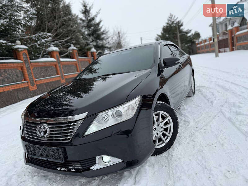 Toyota Camry 2011