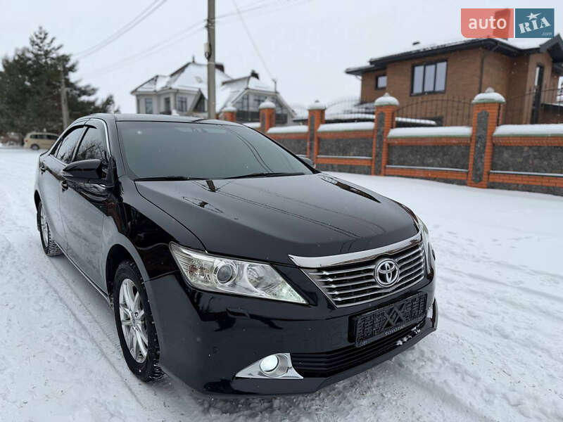 Toyota Camry 2011
