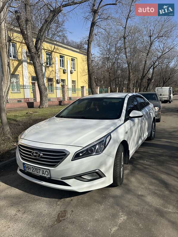 Hyundai-12