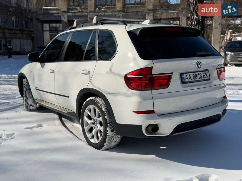 BMW X5 2011