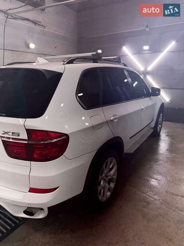 BMW X5 2011