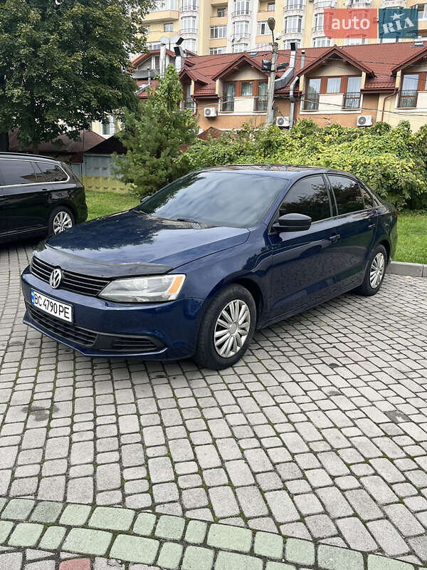 Volkswagen Jetta 2013