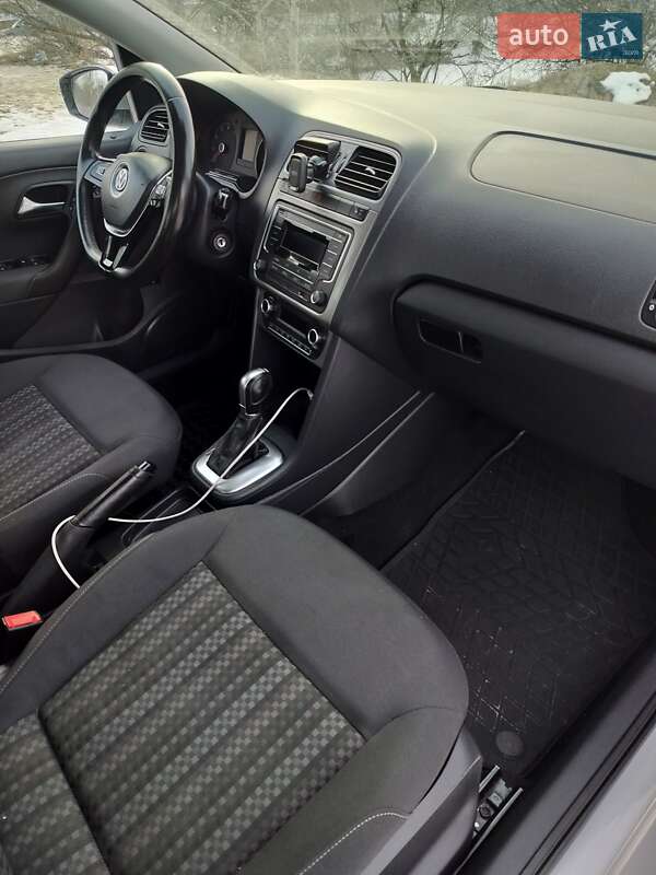 Volkswagen Polo 2019