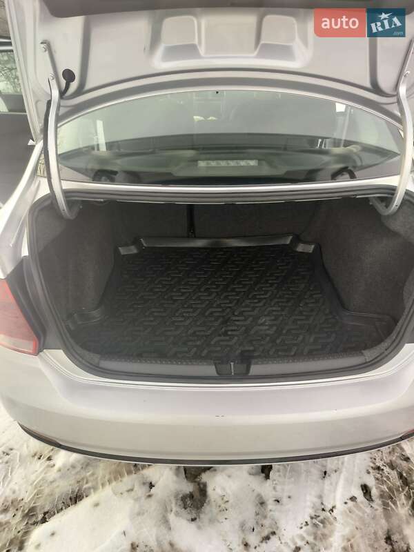 Volkswagen Polo 2019