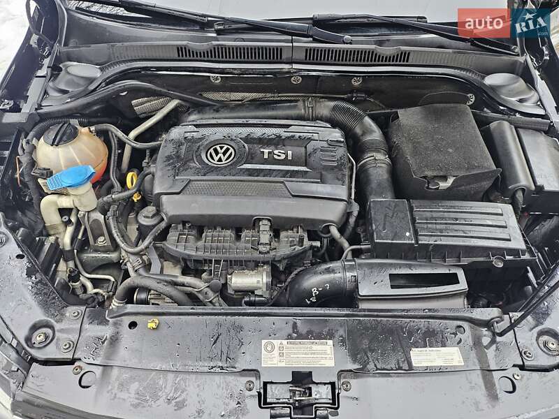 Volkswagen Jetta 2015