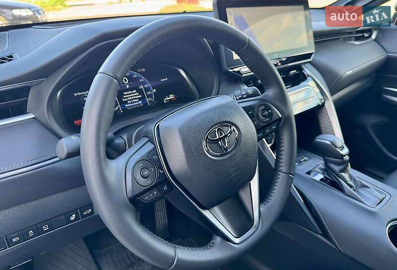 Toyota Venza 2023