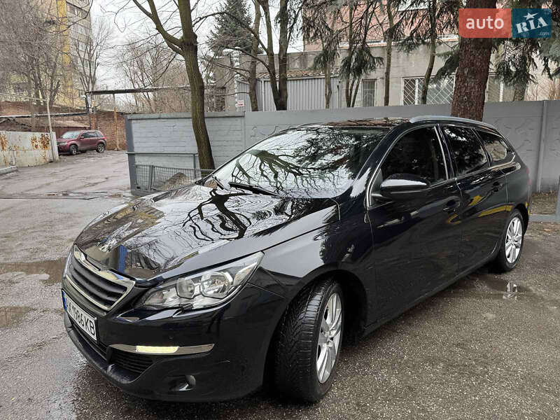 Peugeot 308 2015