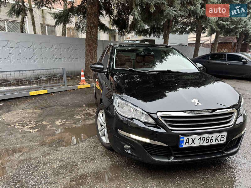 Peugeot 308 2015