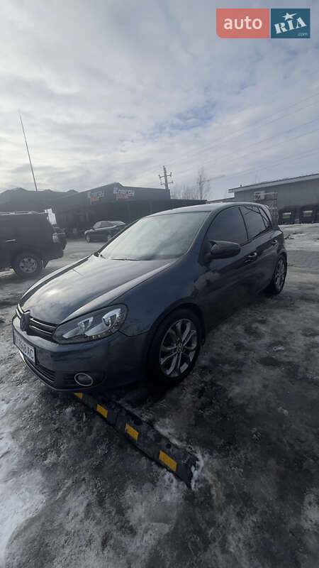 Volkswagen Golf 2011