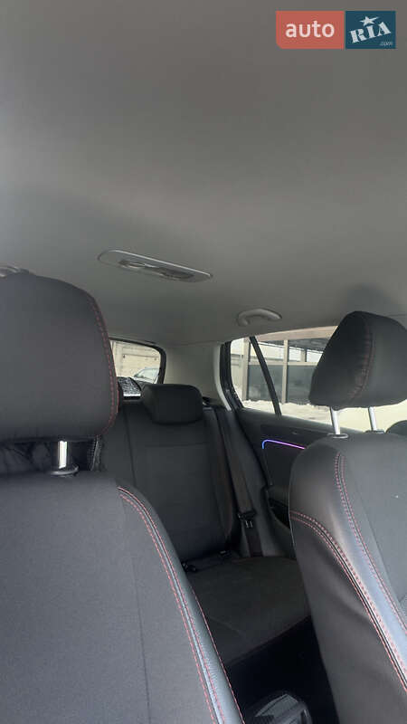 Volkswagen Golf 2011