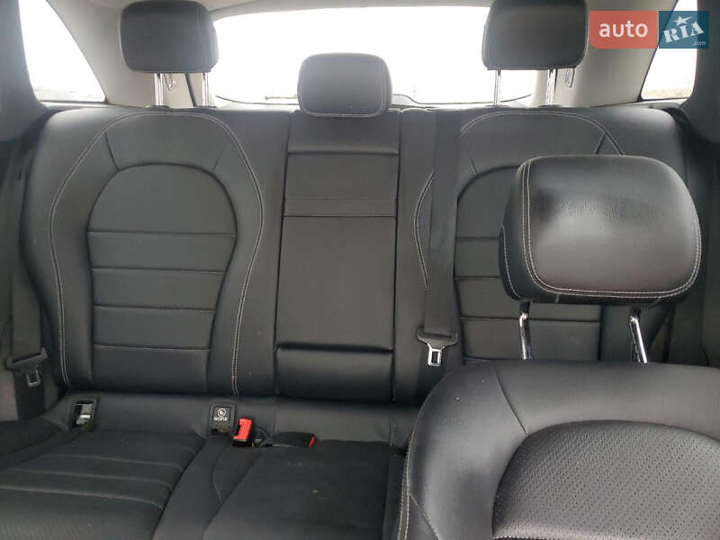 Mercedes-Benz GLC-Class 2020