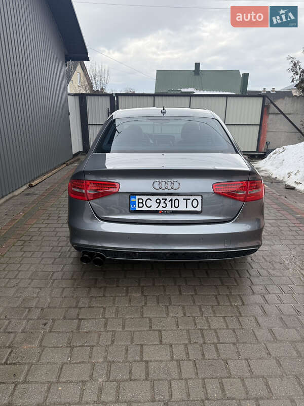 Audi A4 2013