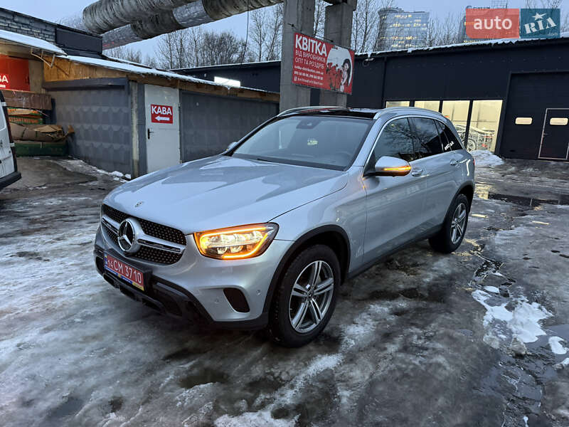 Mercedes-Benz GLC-Class 2022