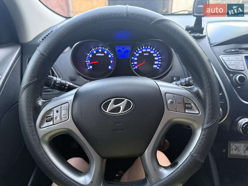 Hyundai-2