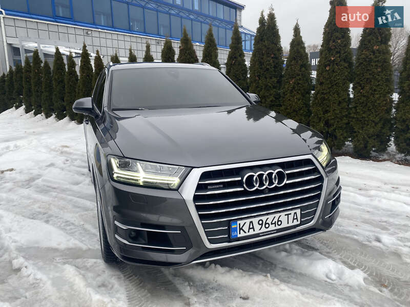 Audi Q7 2018