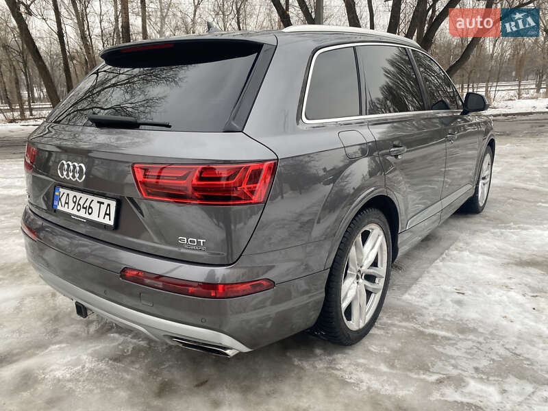 Audi Q7 2018