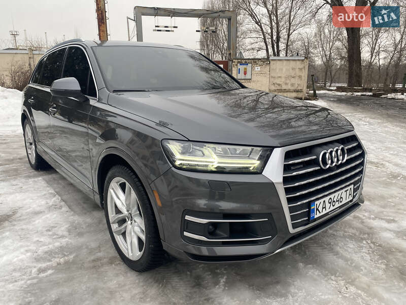 Audi Q7 2018