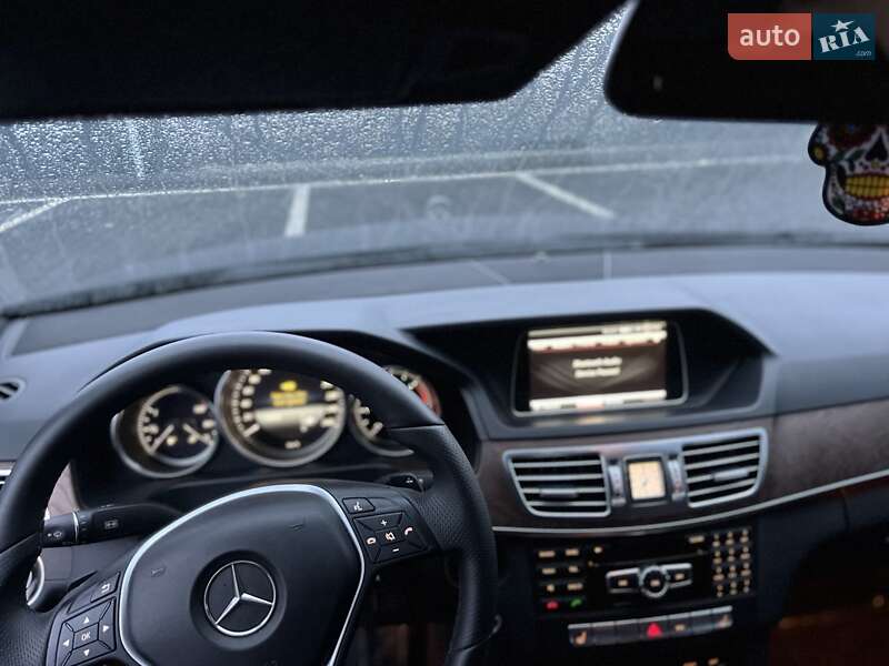 Mercedes-Benz E-Class 2014