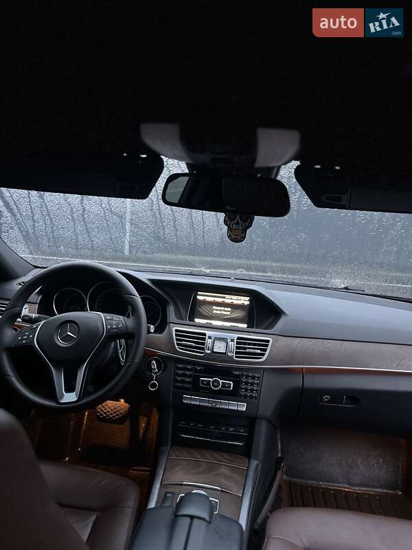 Mercedes-Benz E-Class 2014