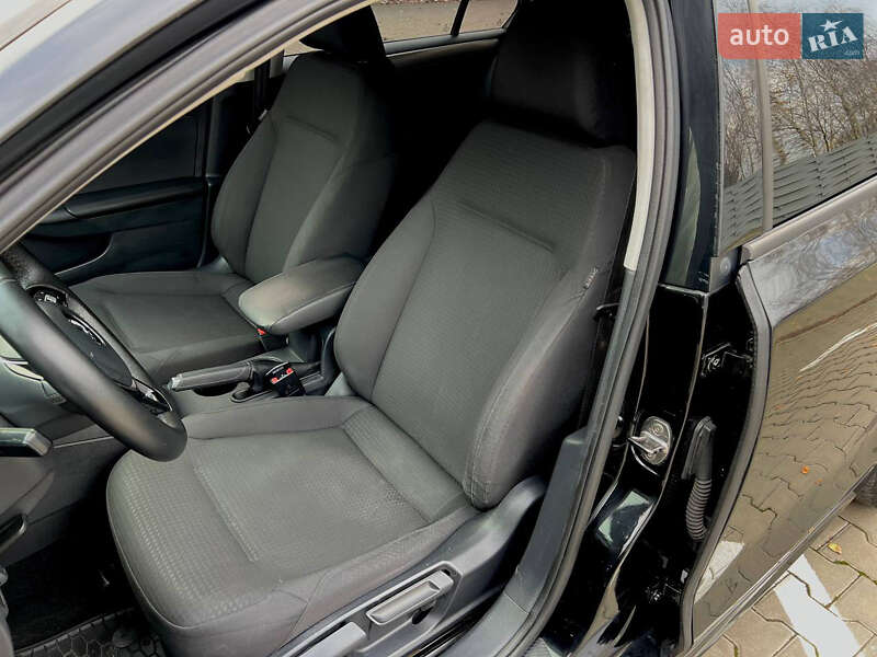 Volkswagen Jetta 2014