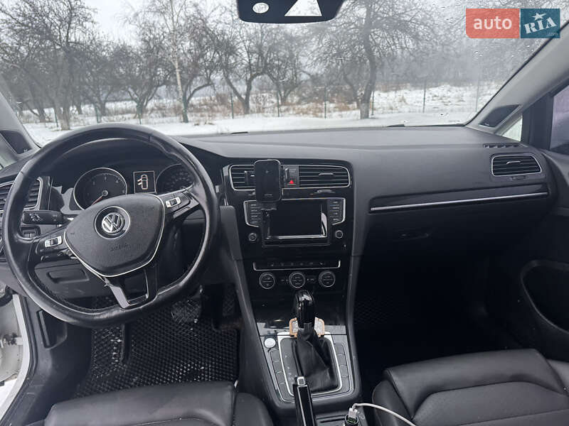 Volkswagen Golf 2015