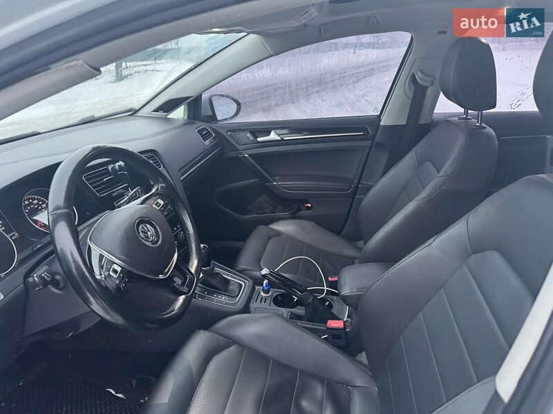 Volkswagen Golf 2015