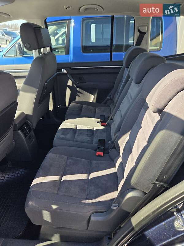 Volkswagen Touran 2014