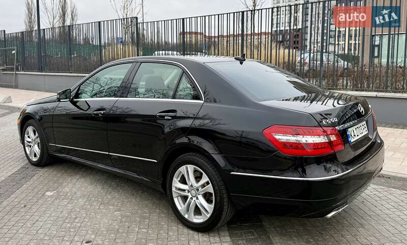 Mercedes-Benz E-Class 2010