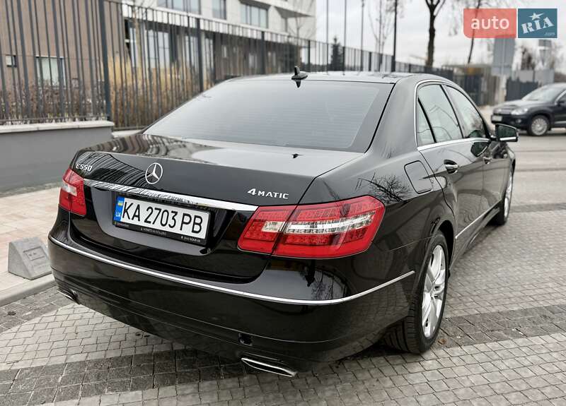 Mercedes-Benz E-Class 2010