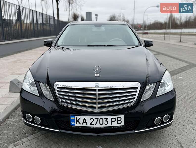 Mercedes-Benz E-Class 2010