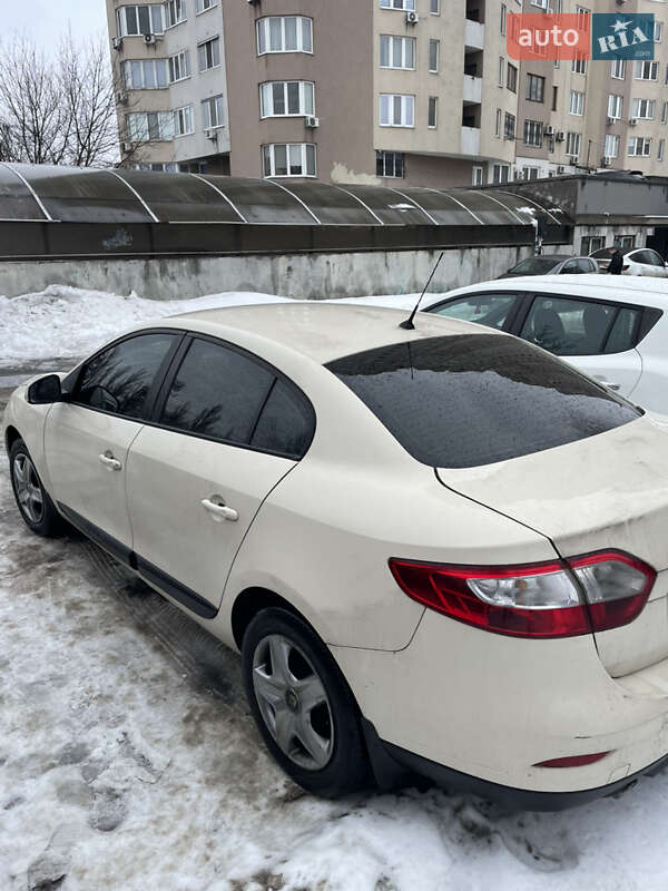 Renault Fluence 2015