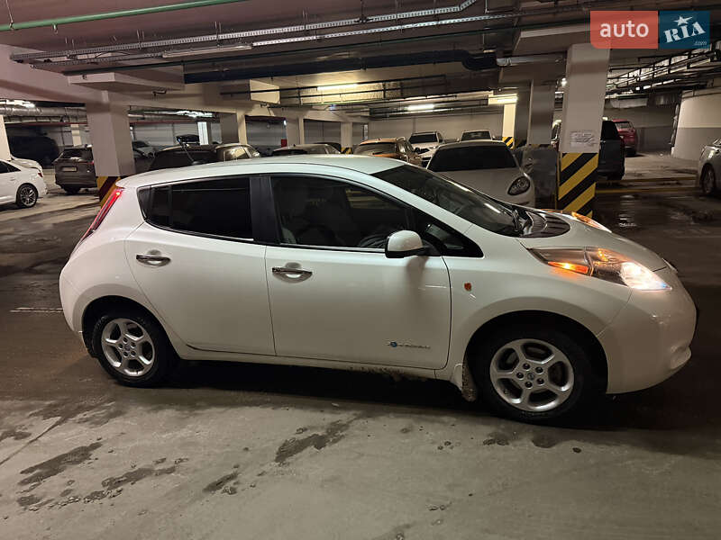 Nissan Leaf 2013
