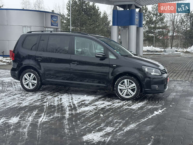 Volkswagen Touran 2012