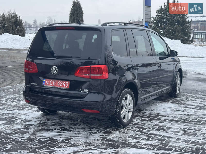 Volkswagen Touran 2012