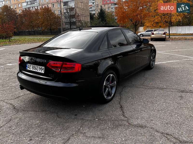 Audi A4 2011