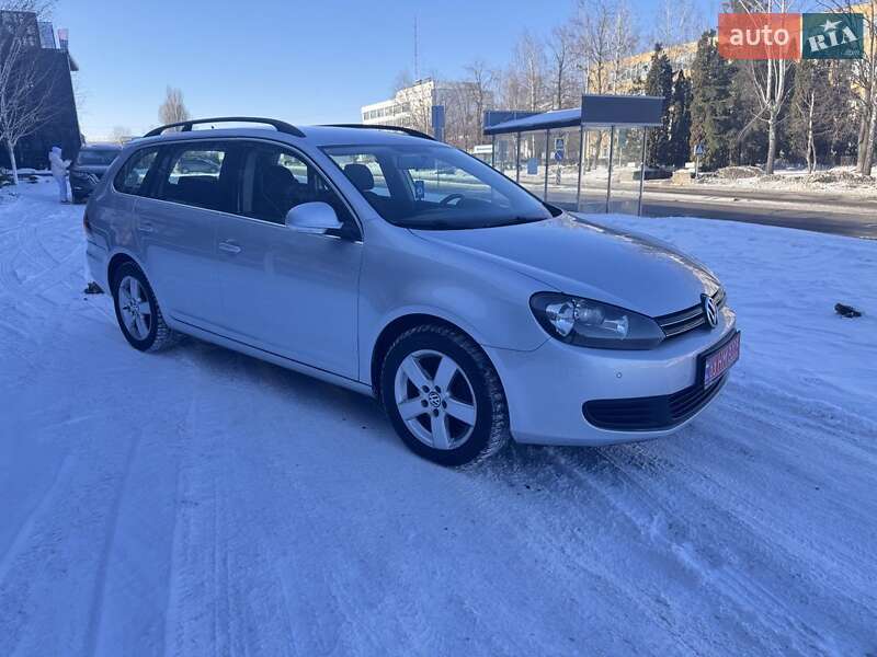 Volkswagen Golf 2011