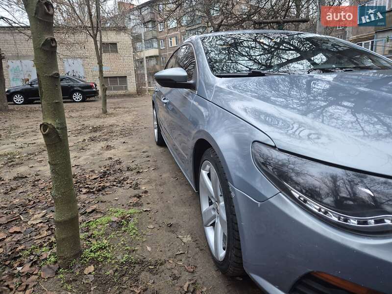 Volkswagen CC / Passat CC 2011